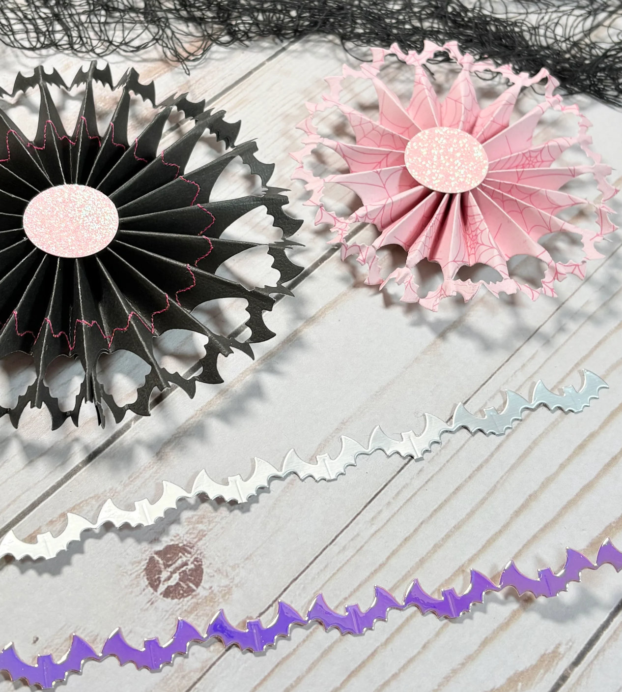 Bat Rosette