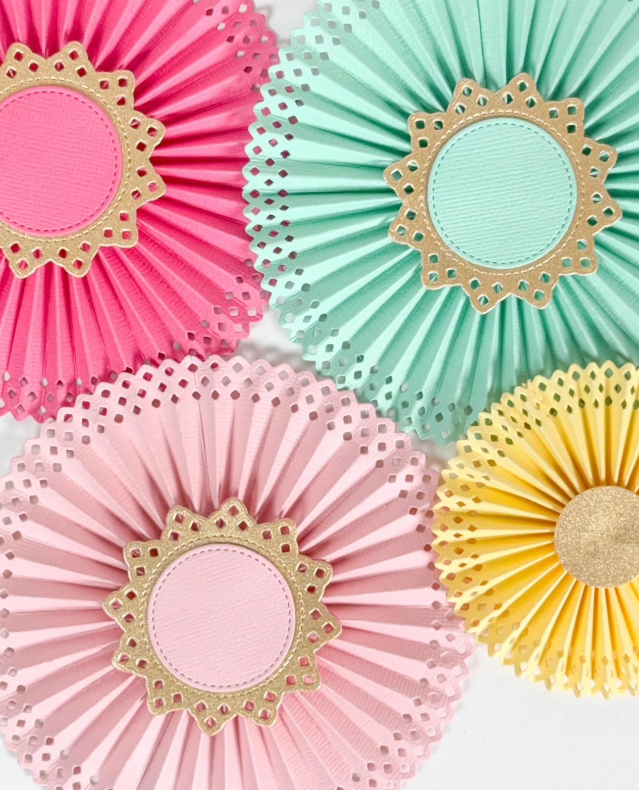 Diamond Rosette
